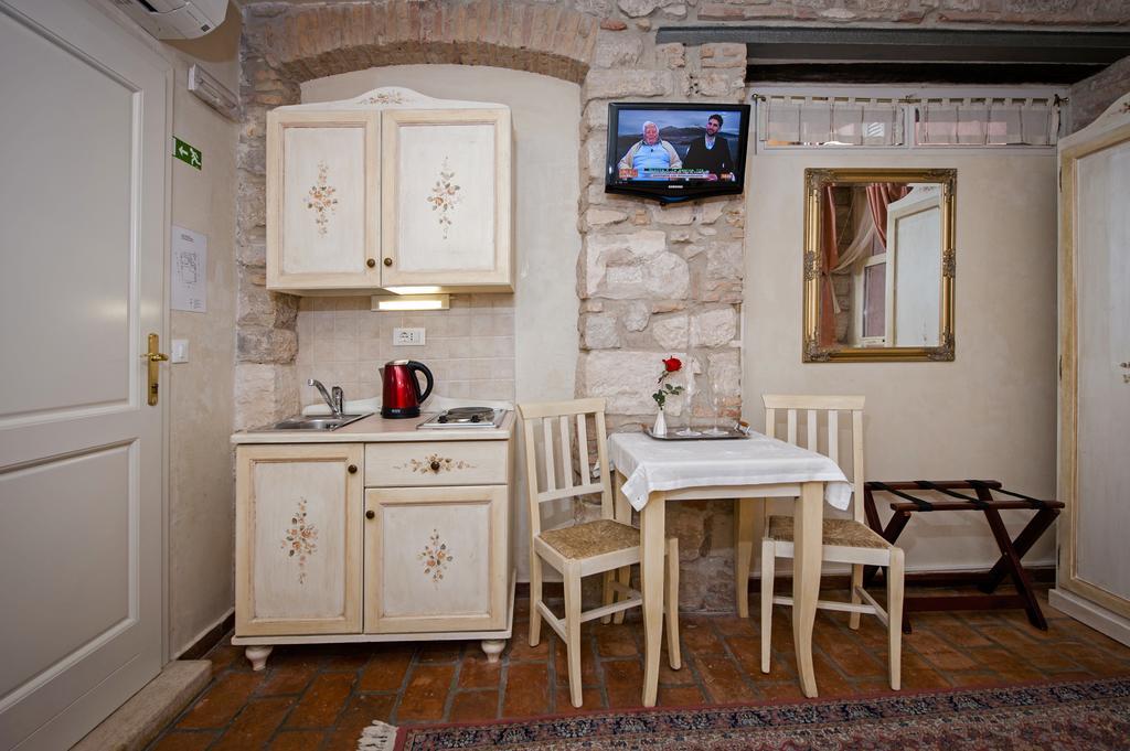 Residence Marco Polo Centro Storico Rovinj Eksteriør bilde
